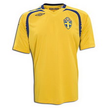 Foto de la camiseta de fútbol oficial de Suecia