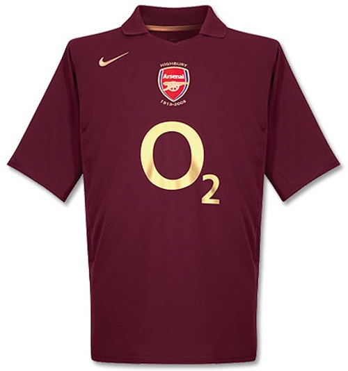 Camiseta de Arsenal local rojo oscuro (borgoña) de 2005-2006 retro