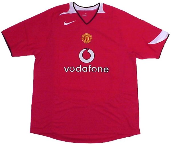 Camiseta de Manchester United local rojo, blanco y negro de 2004-2005