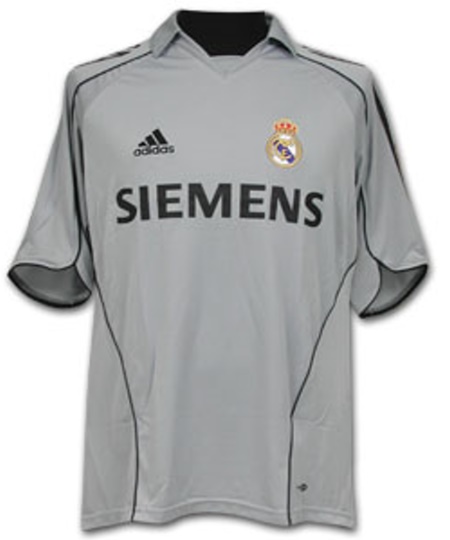 Camiseta de Real Madrid CF tercera gris y negro de 2005-2006