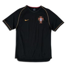 Foto de la camiseta de fútbol oficial de Portugal