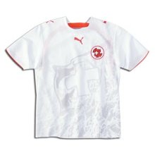 Foto de la camiseta de fútbol oficial de Suiza